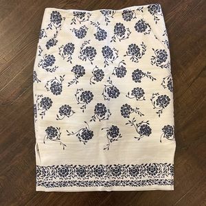 Womens Loft skirt size 2